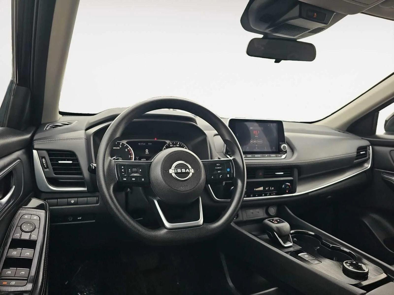 Nissan Rogue photo 20