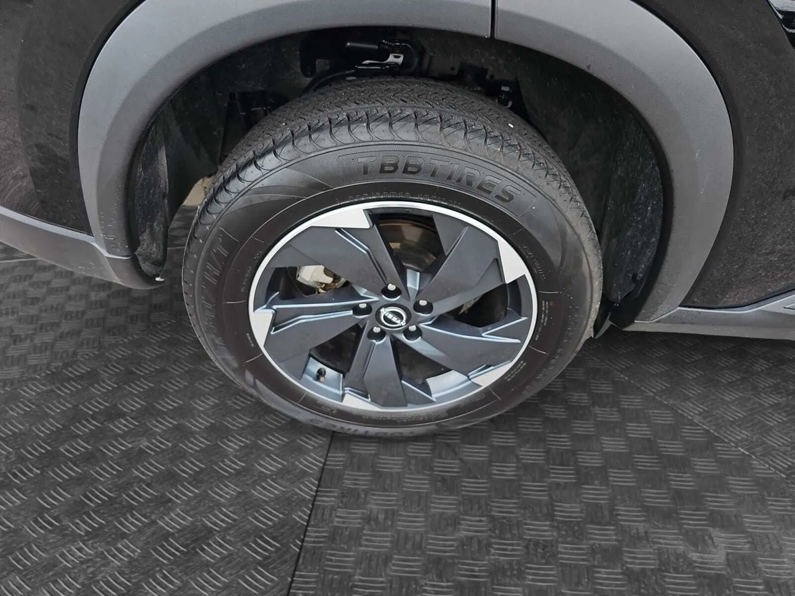 Nissan Rogue photo 14