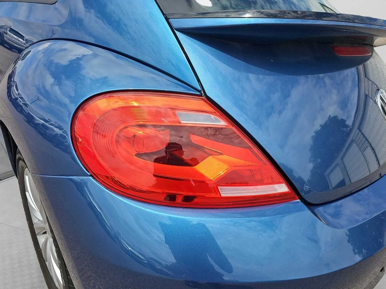Volkswagen Beetle photo 12