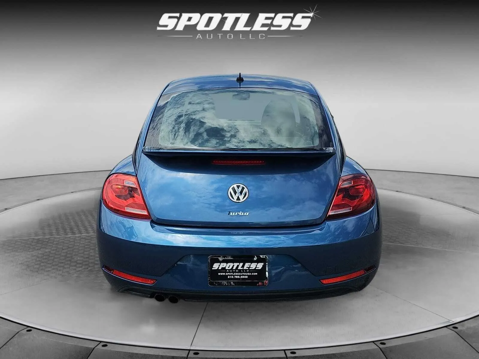 Volkswagen Beetle photo 6