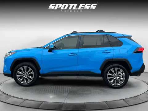 More photos of 2020 Toyota RAV4 XLE Premium at Spotless Auto Loop 1604, TX