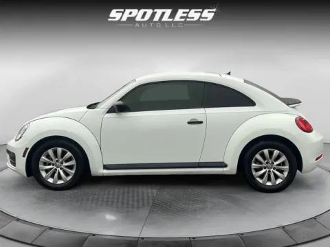 More photos of 2017 Volkswagen Beetle 1.8T S at Spotless Auto Loop 1604, TX