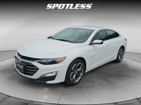 White 2024 Chevrolet Malibu LT for sale in San Antonio, TX