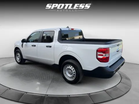 More photos of 2022 Ford Maverick XL at Spotless Auto Loop 1604, TX