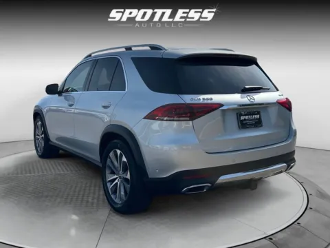 More photos of 2020 Mercedes-Benz GLE 350 4MATIC at Spotless Auto Loop 1604, TX