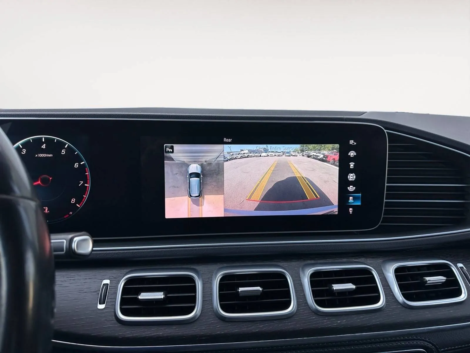 Mercedes-Benz GLE photo 25