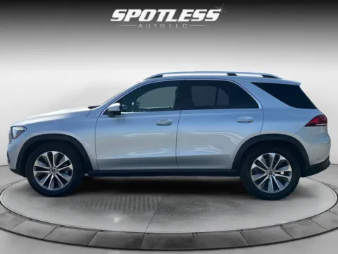 More photos of 2020 Mercedes-Benz GLE 350 4MATIC at Spotless Auto Loop 1604, TX