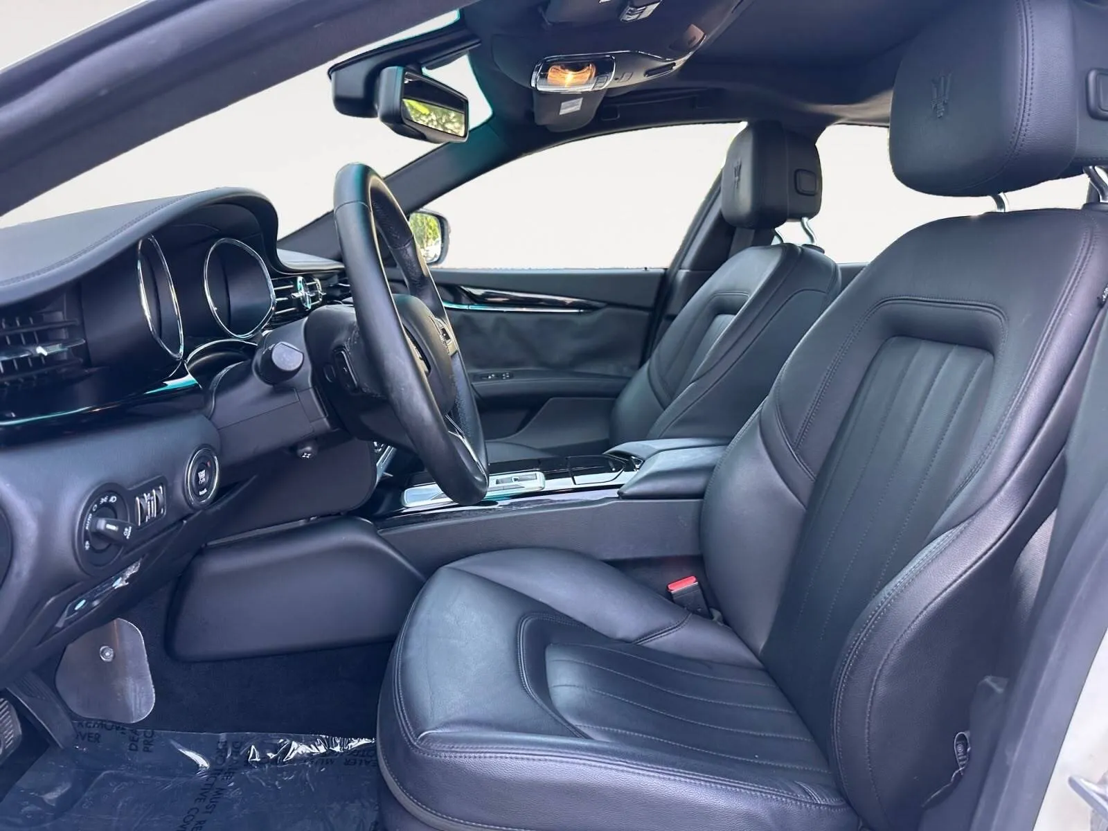 Maserati Quattroporte photo 19