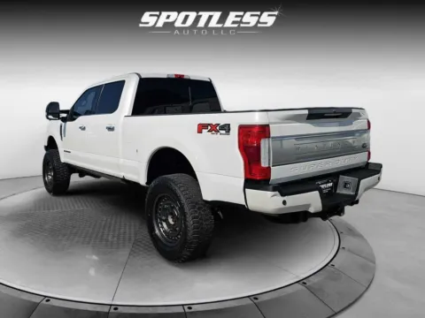 More photos of 2019 Ford F-250 Super Duty Platinum at Spotless Auto Loop 1604, TX