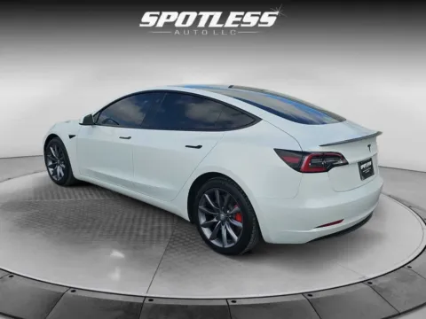 More photos of 2022 Tesla Model 3 Performance at Spotless Auto Loop 1604, TX