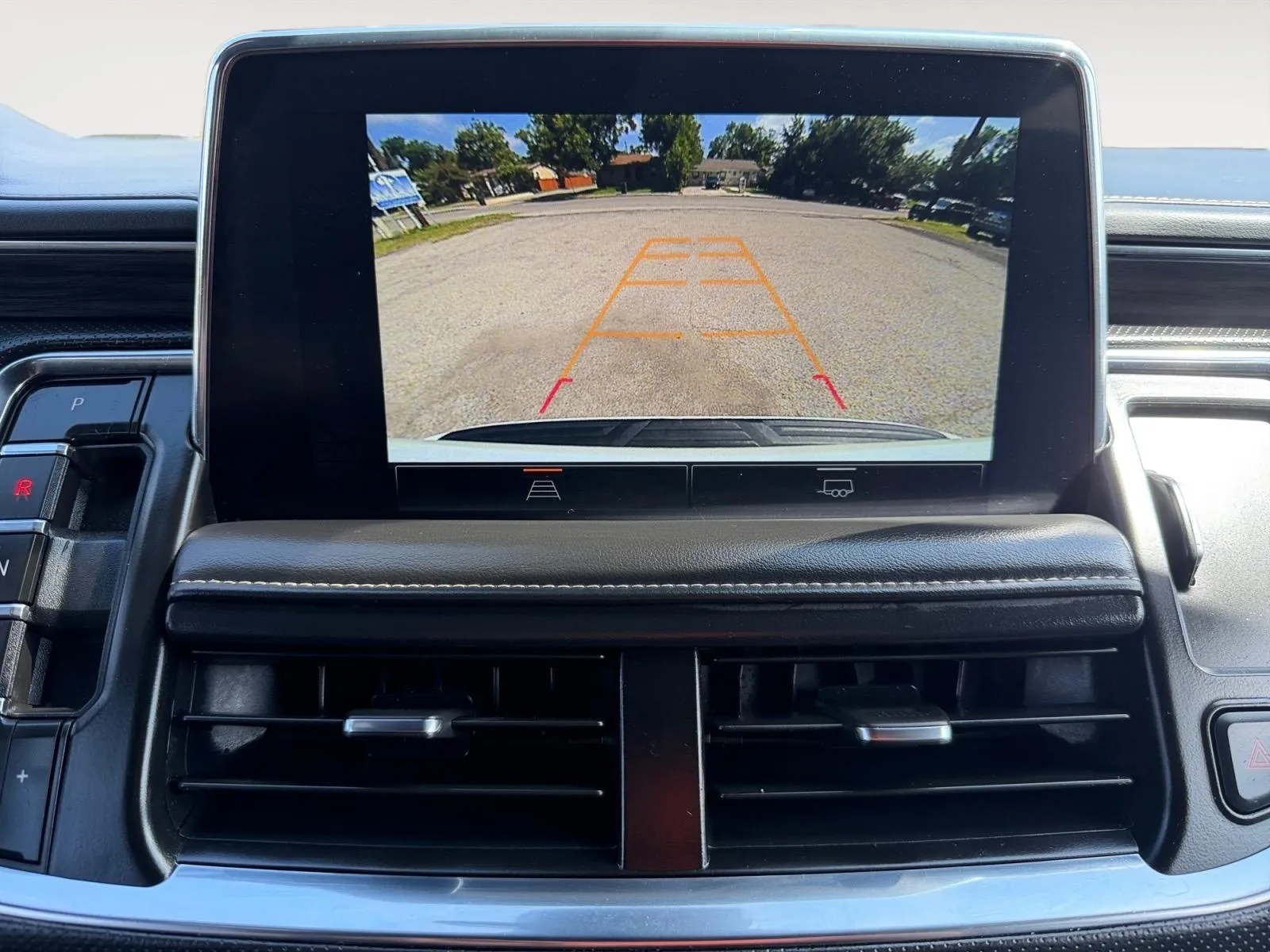 GMC Yukon photo 28