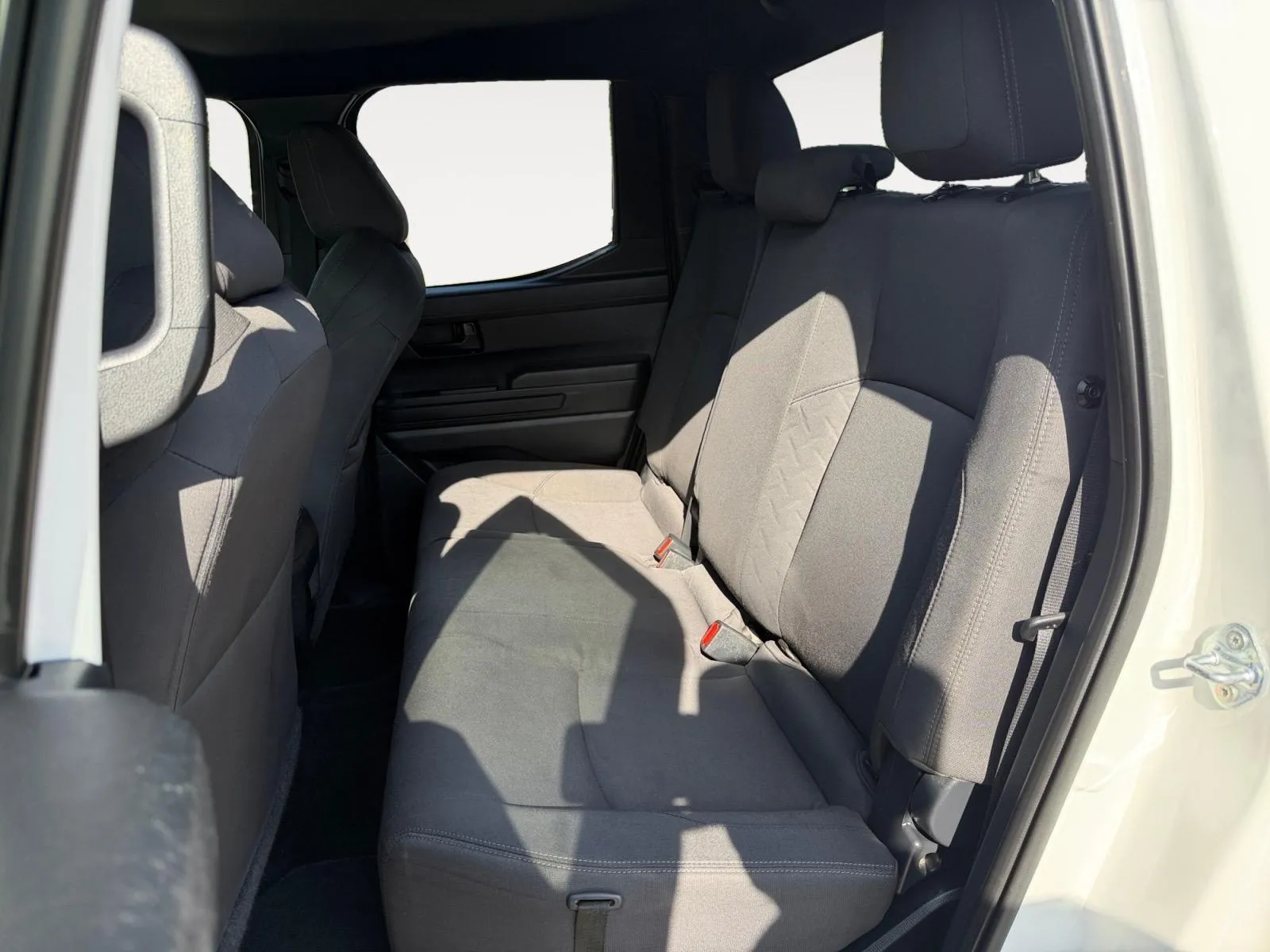 Toyota Tacoma photo 22