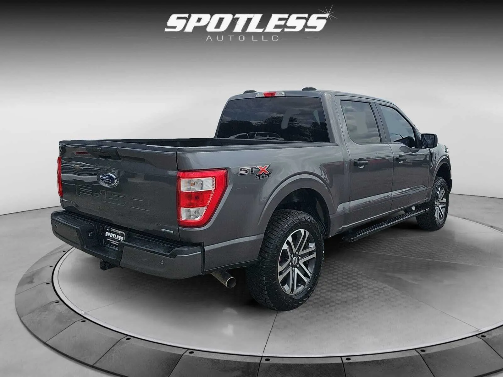 Ford F-150 photo 9
