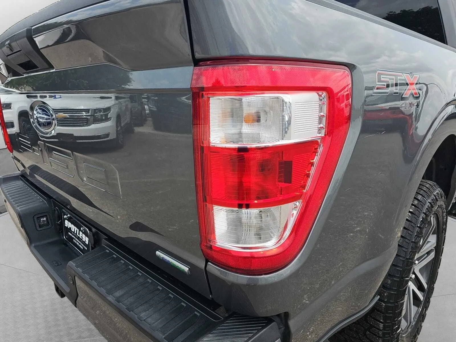 Ford F-150 photo 13