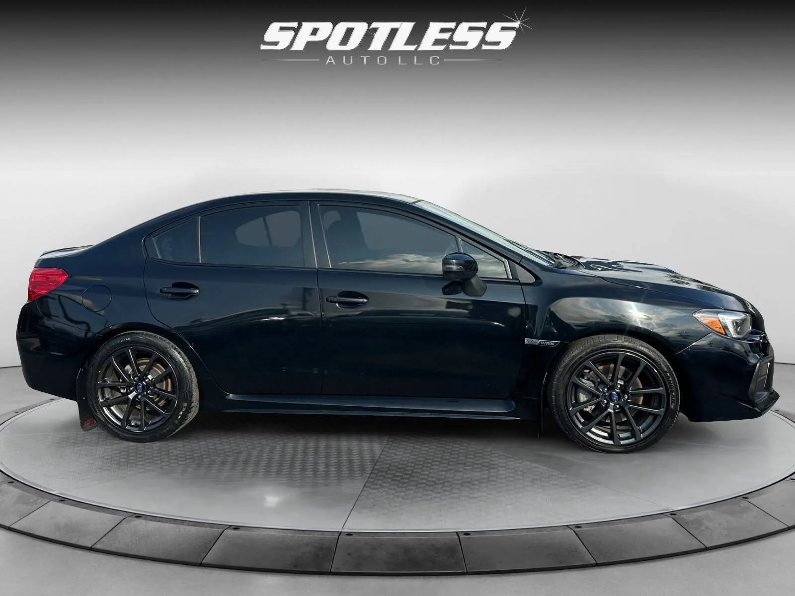 Subaru WRX photo 8