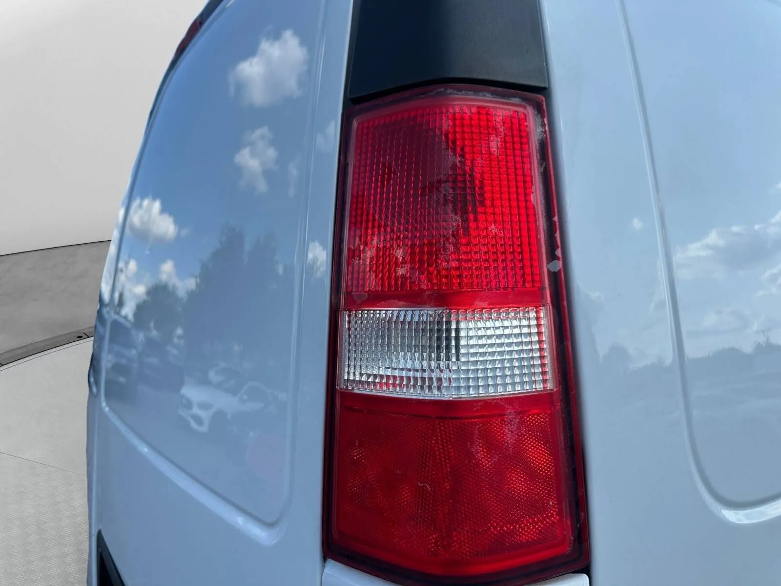 Chevrolet Express photo 13
