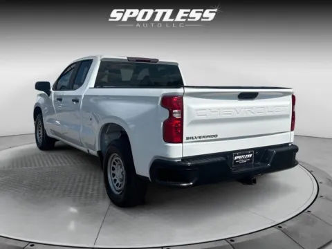 More photos of 2023 Chevrolet Silverado 1500 Work Truck at Spotless Auto Loop 1604, TX