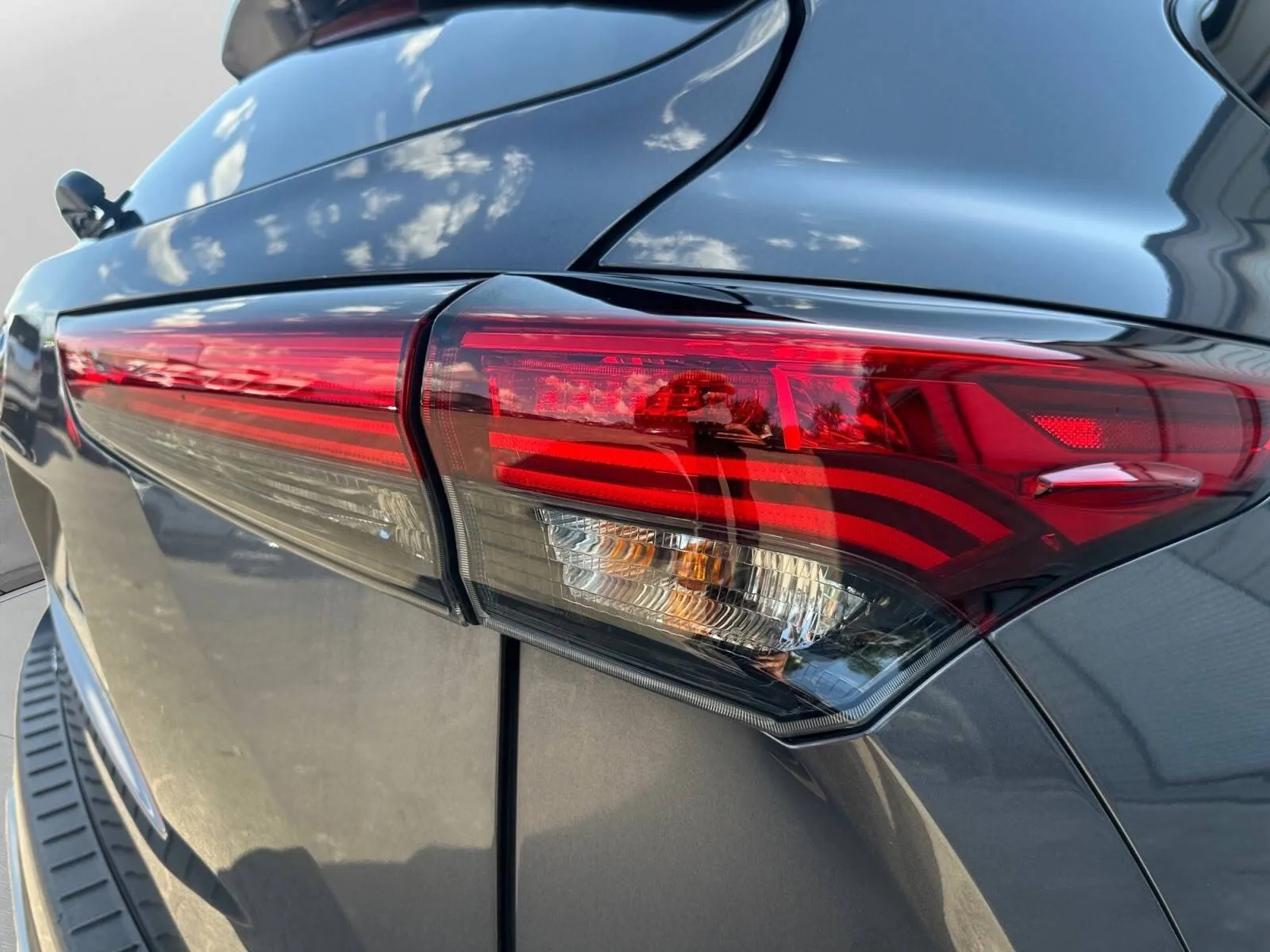 Toyota Highlander photo 12