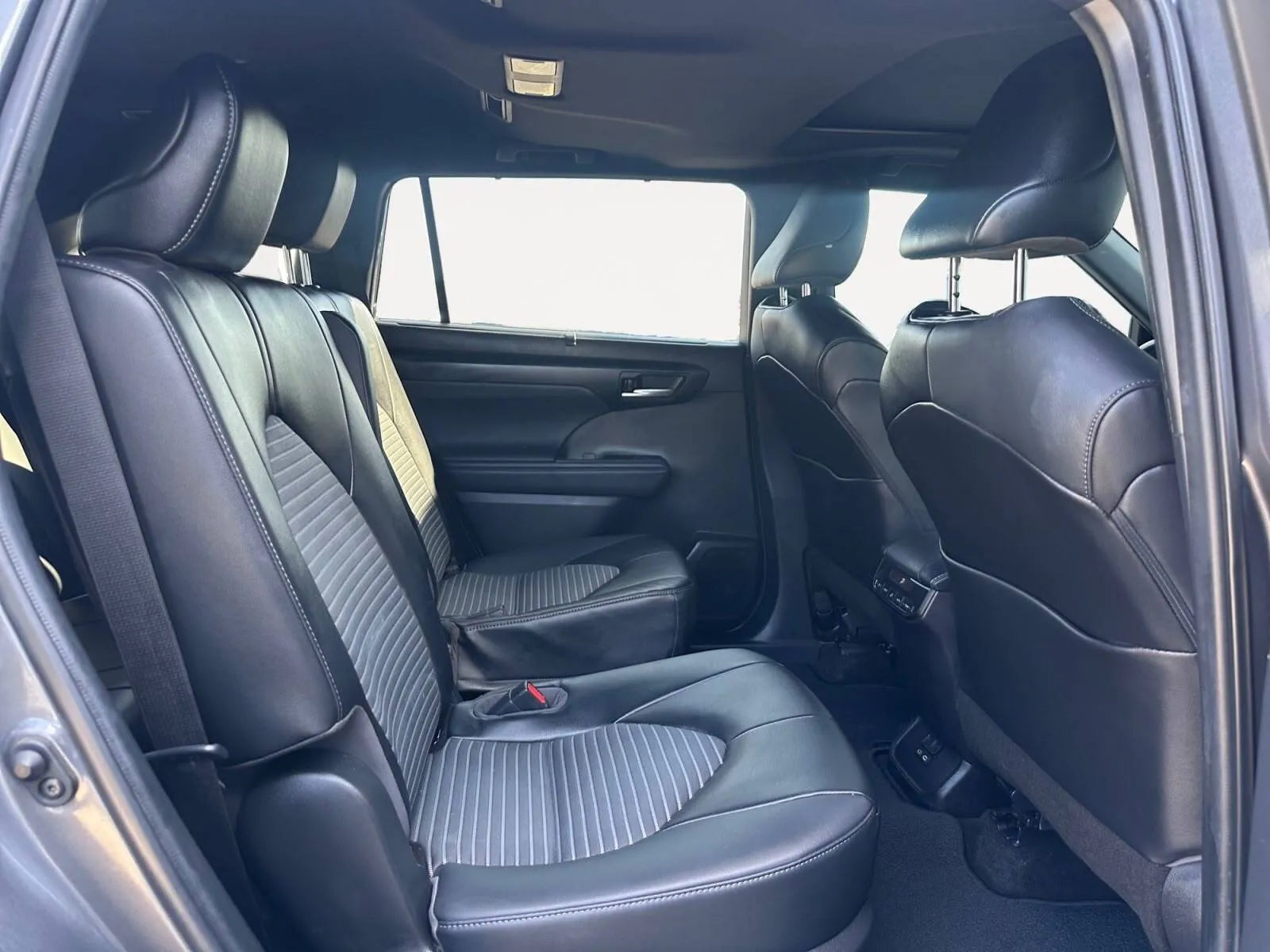 Toyota Highlander photo 23