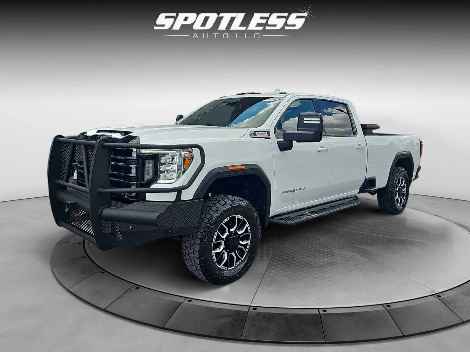 White 2022 GMC Sierra 3500HD AT4 for sale in San Antonio, TX