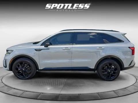 More photos of 2023 Kia Sorento SX at Spotless Auto Loop 1604, TX