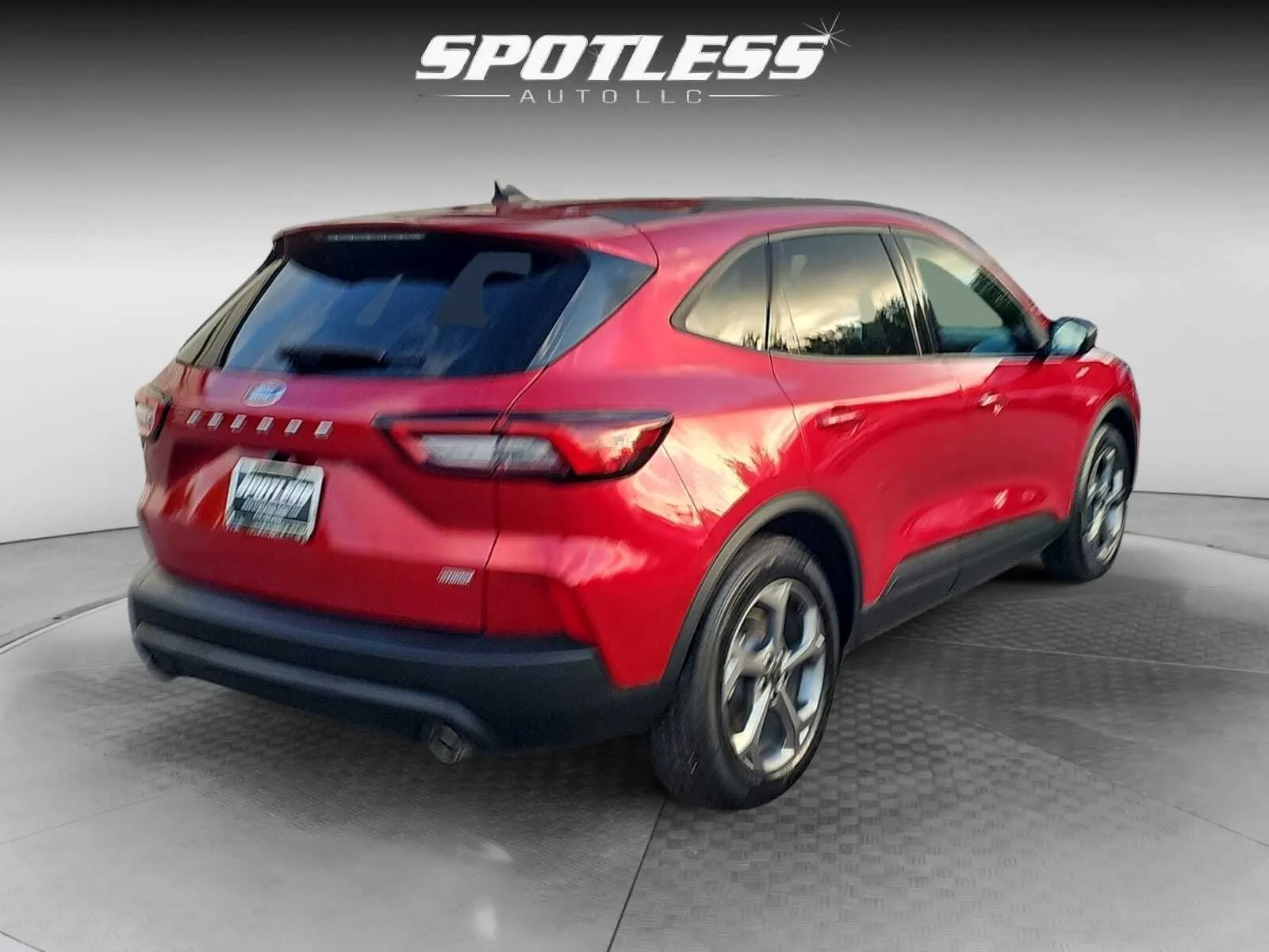 Ford Escape photo 9