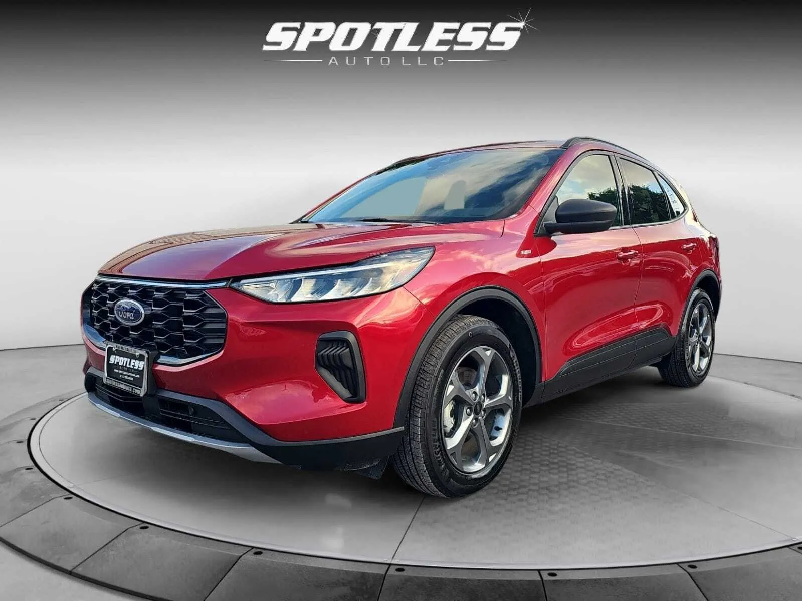 Ford Escape photo 10