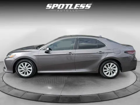 More photos of 2022 Toyota Camry LE at Spotless Auto Loop 1604, TX