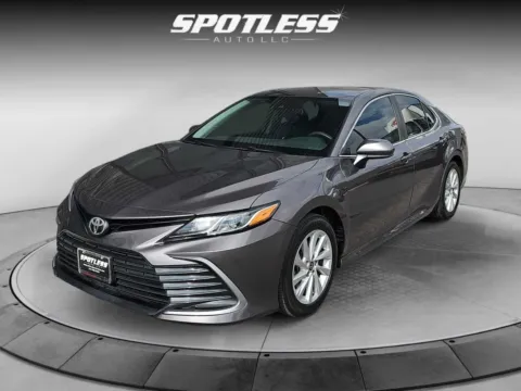 Gray 2022 Toyota Camry LE for sale in San Antonio, TX