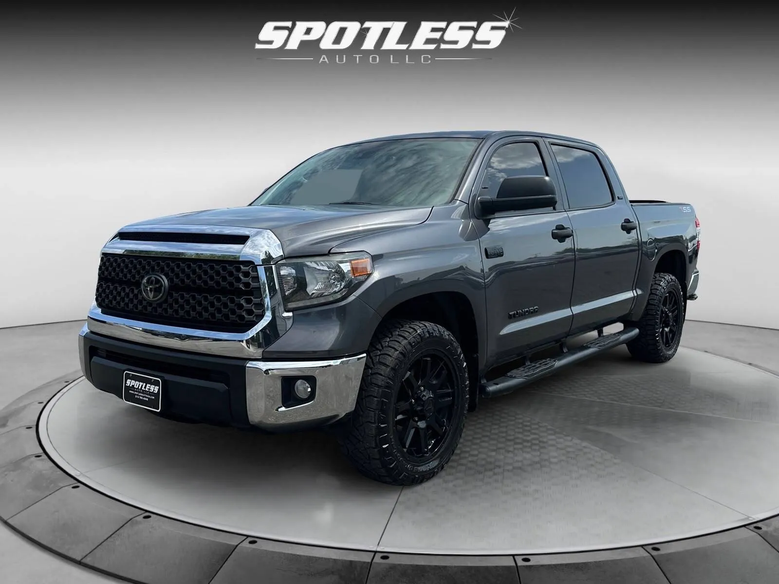 Gray 2021 Toyota Tundra SR5 for sale in San Antonio, TX