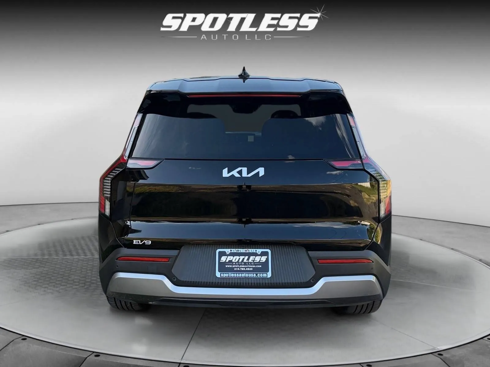 Kia EV9 photo 6