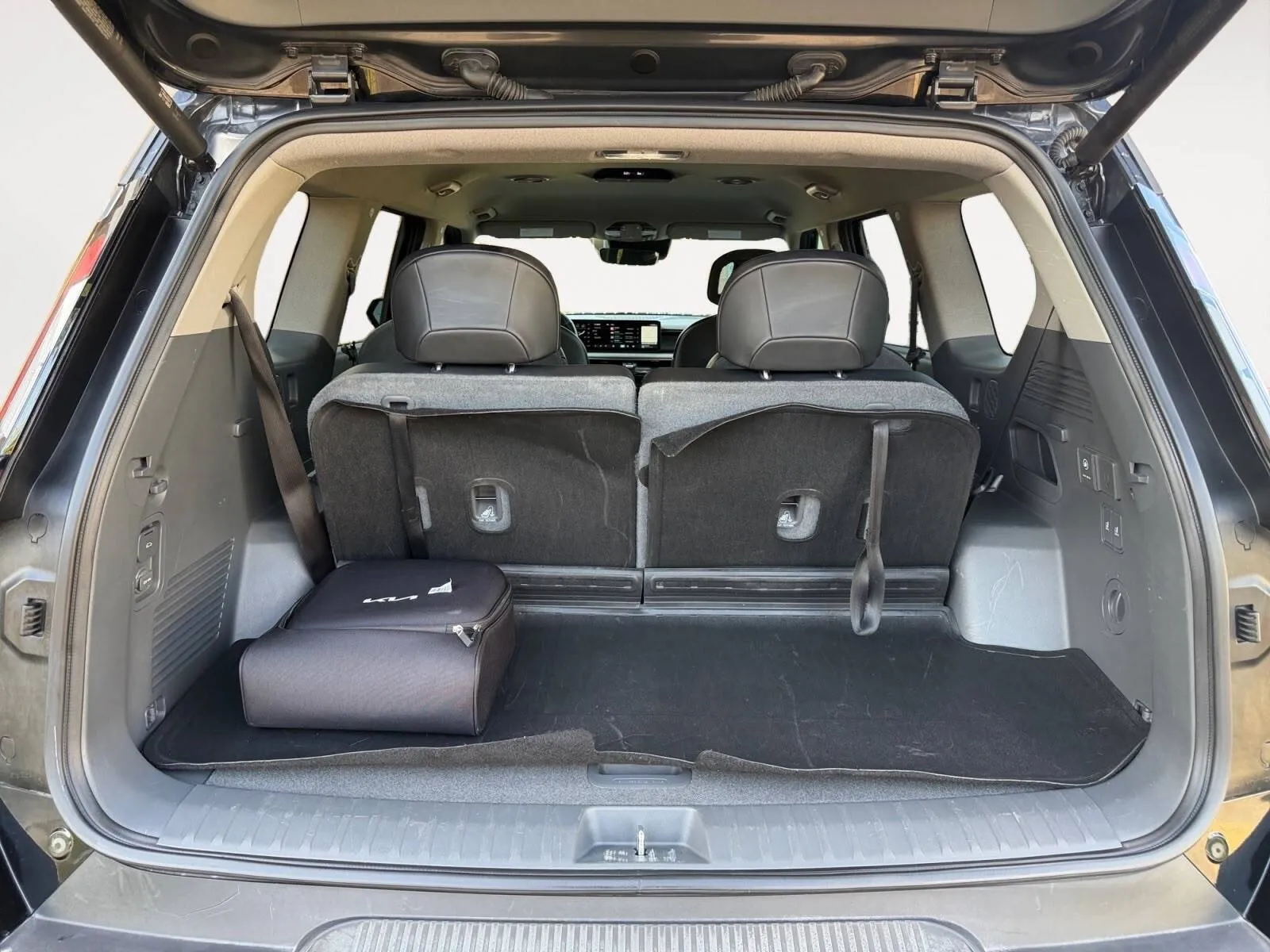 Kia EV9 photo 26