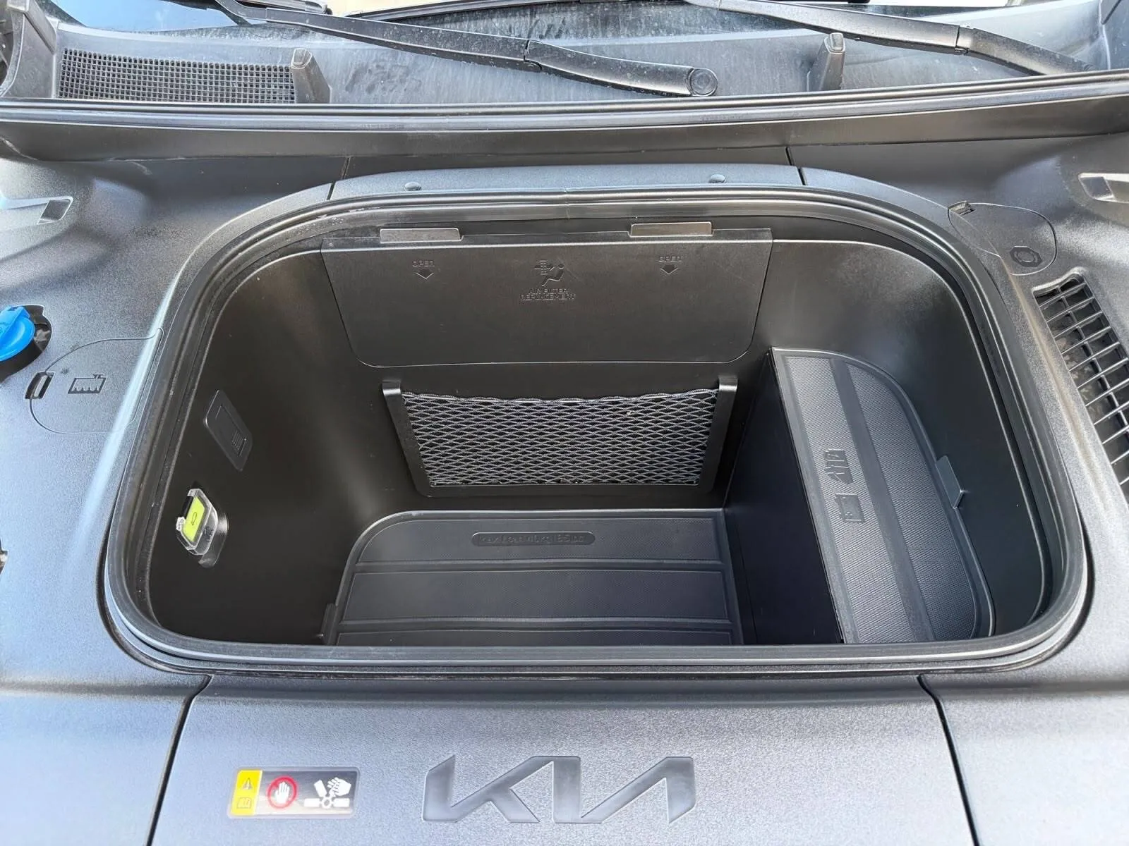 Kia EV9 photo 16