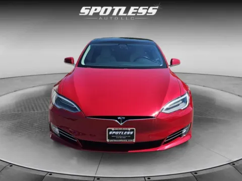 More photos of 2018 Tesla Model S 75D at Spotless Auto Loop 1604, TX