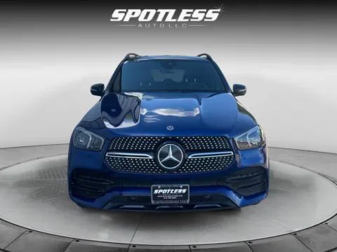 More photos of 2020 Mercedes-Benz GLE 350 at Spotless Auto Loop 1604, TX