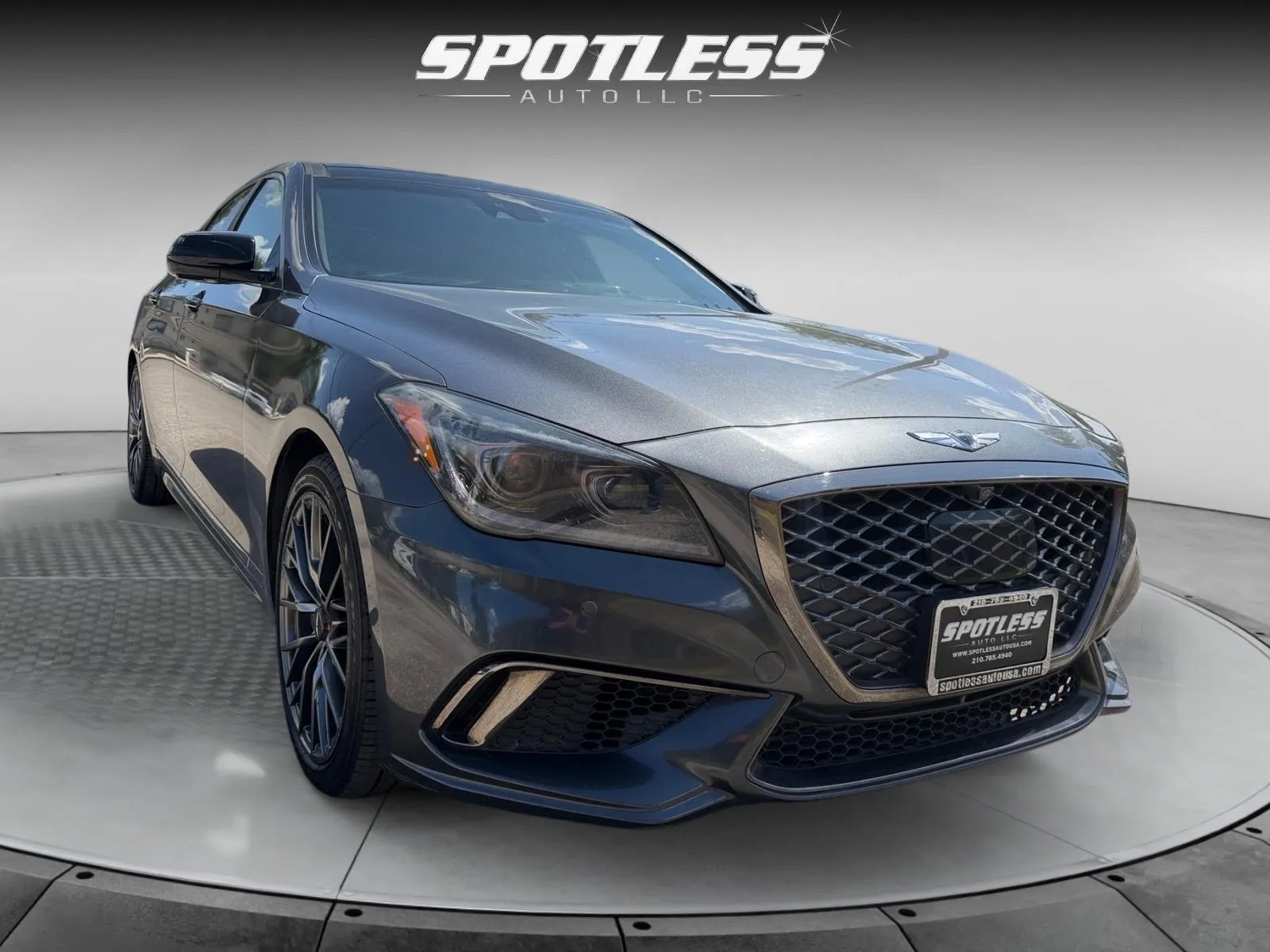Genesis G80 photo 11