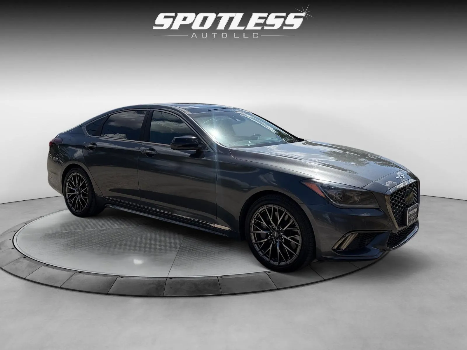 Genesis G80 photo 7