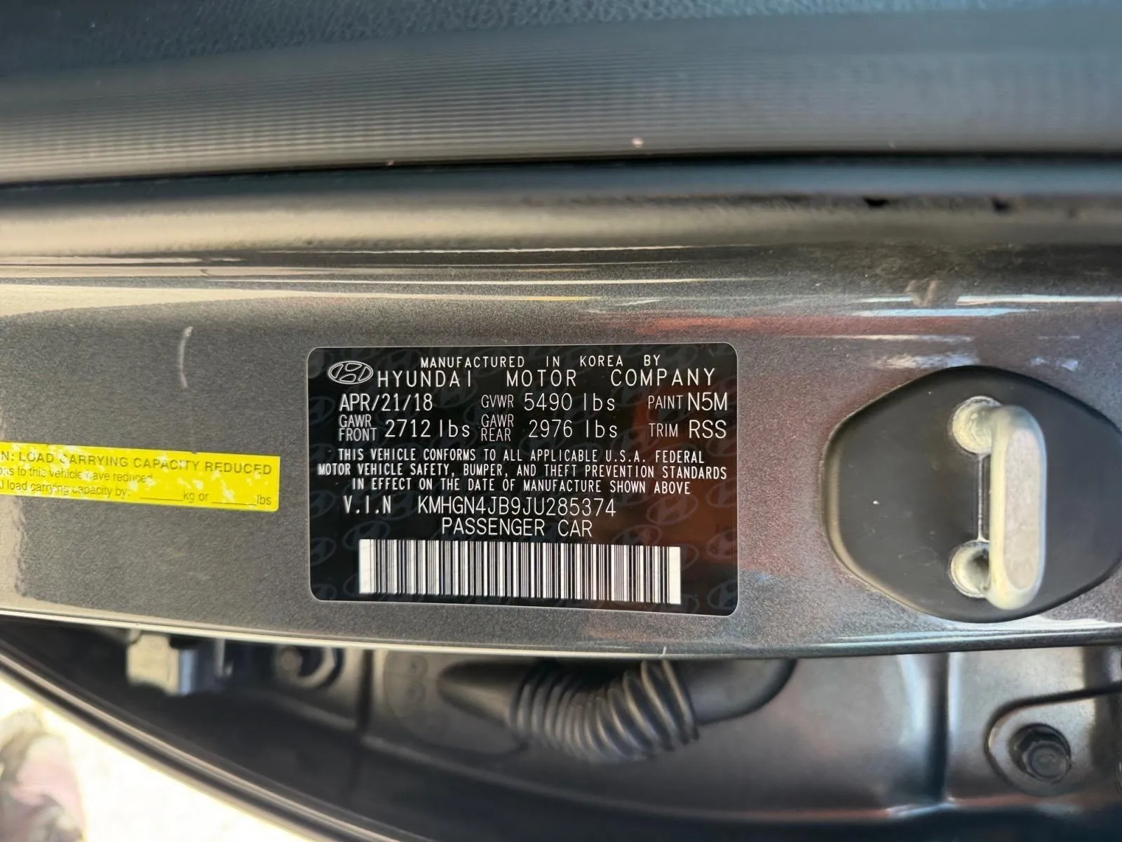 Genesis G80 photo 17