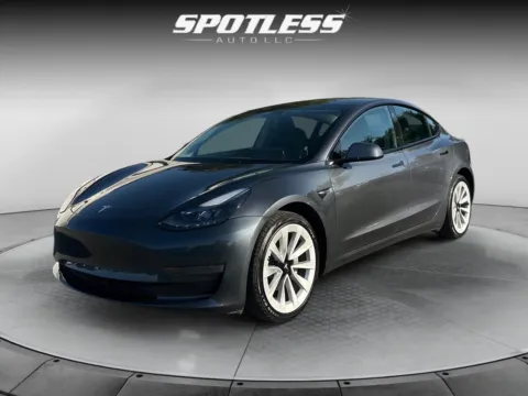 Silver 2023 Tesla Model 3 for sale in San Antonio, TX