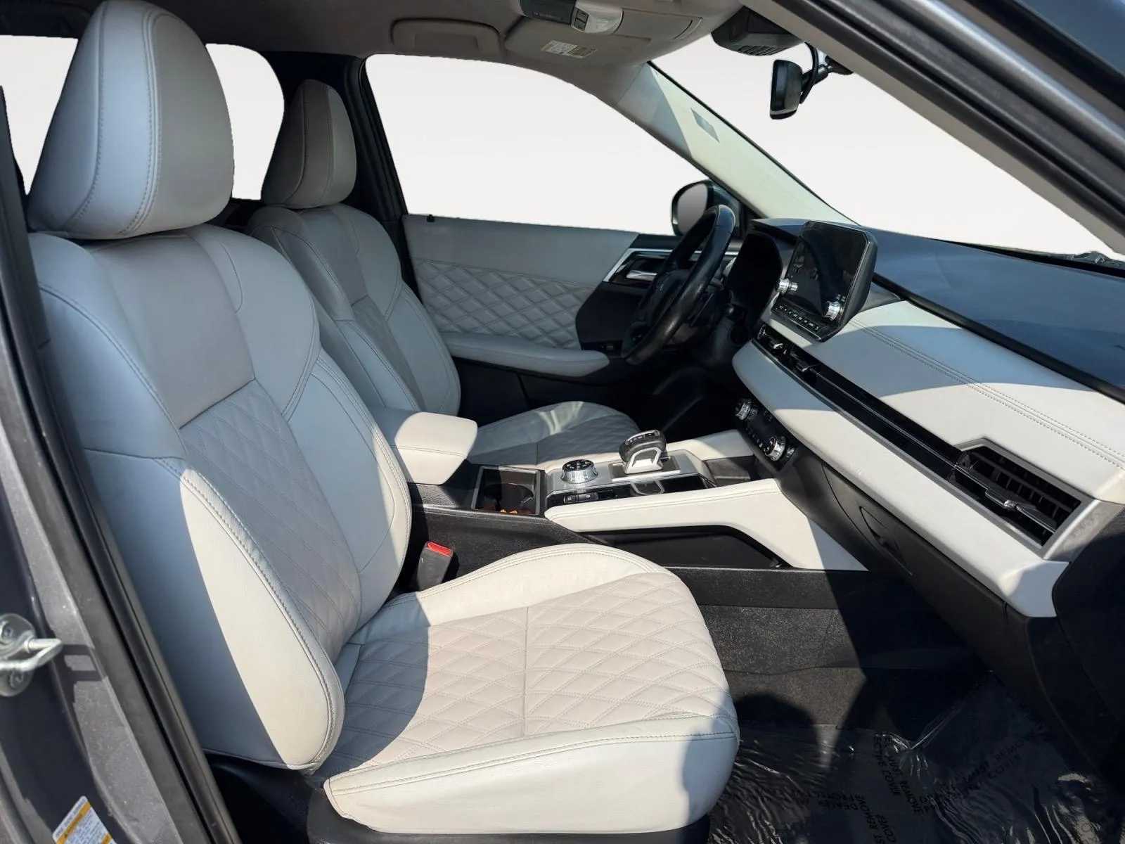 Mitsubishi Outlander photo 30