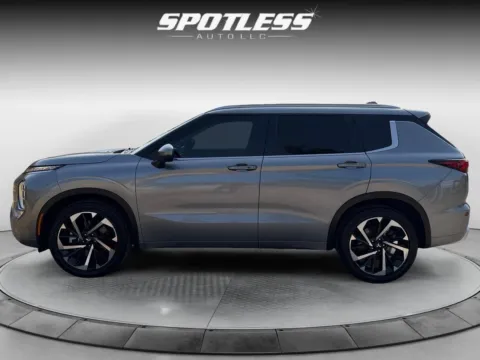 Another view of 2022 Mitsubishi Outlander SEL for sale in San Antonio, TX at Spotless Auto Loop 1604