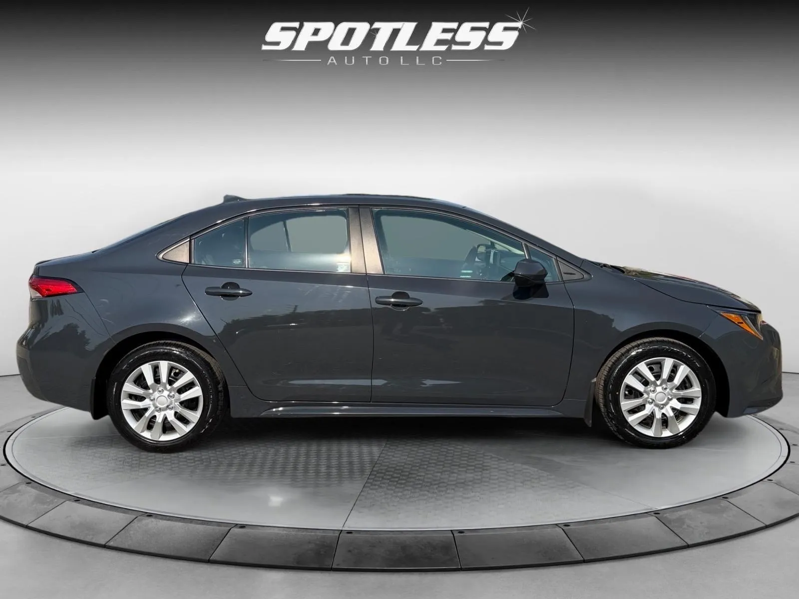 Toyota Corolla photo 8