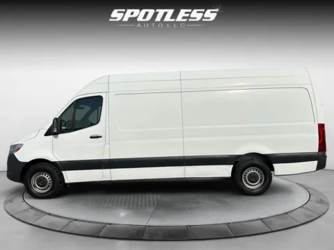 Another view of 2020 Mercedes-Benz Sprinter 2500 for sale in San Antonio, TX at Spotless Auto Loop 1604