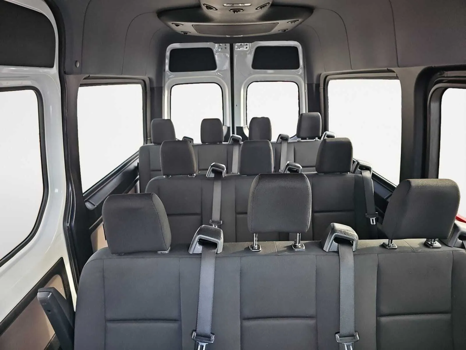 Mercedes-Benz Sprinter photo 24