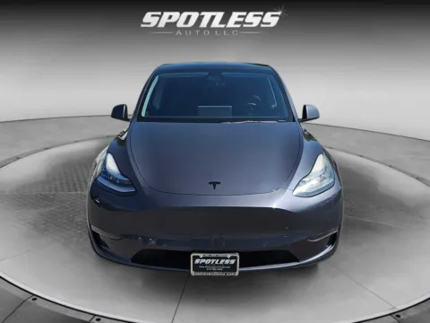 More photos of 2021 Tesla Model Y Long Range at Spotless Auto Loop 1604, TX