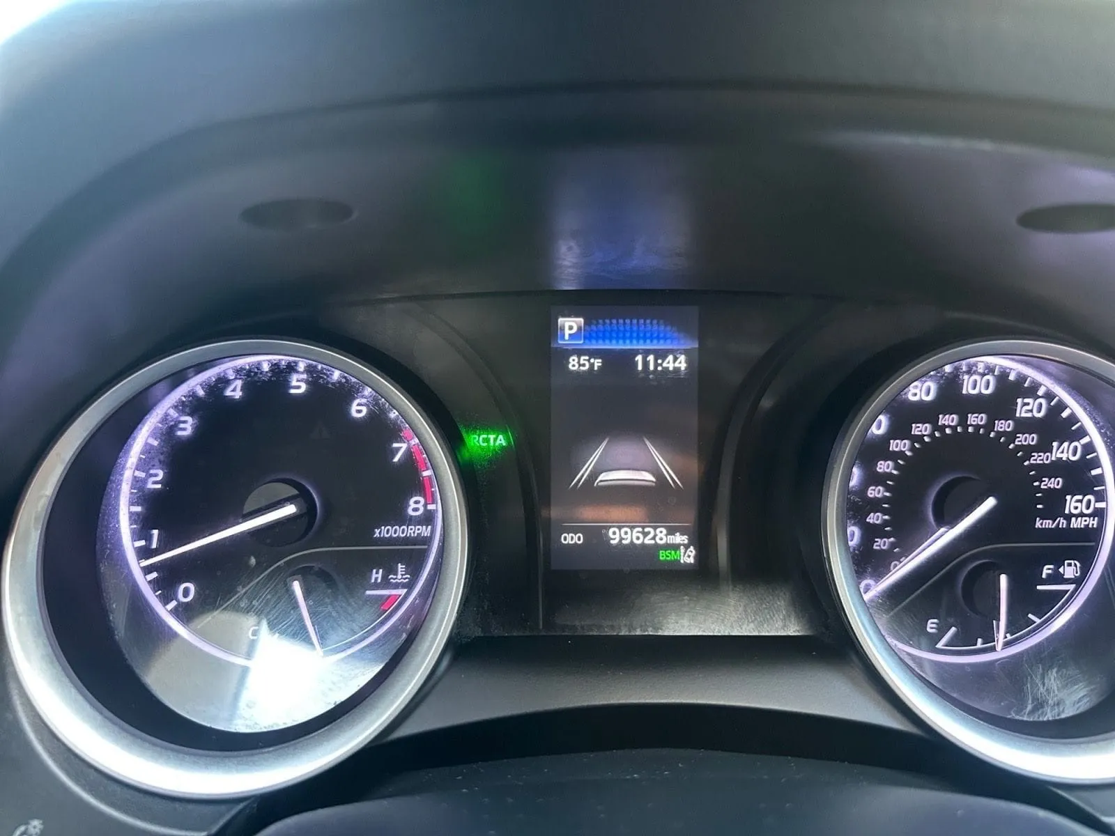 Toyota Camry photo 19