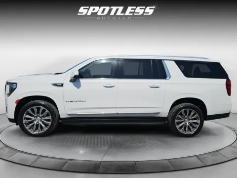 Another view of 2021 GMC Yukon XL Denali for sale in San Antonio, TX at Spotless Auto Loop 1604