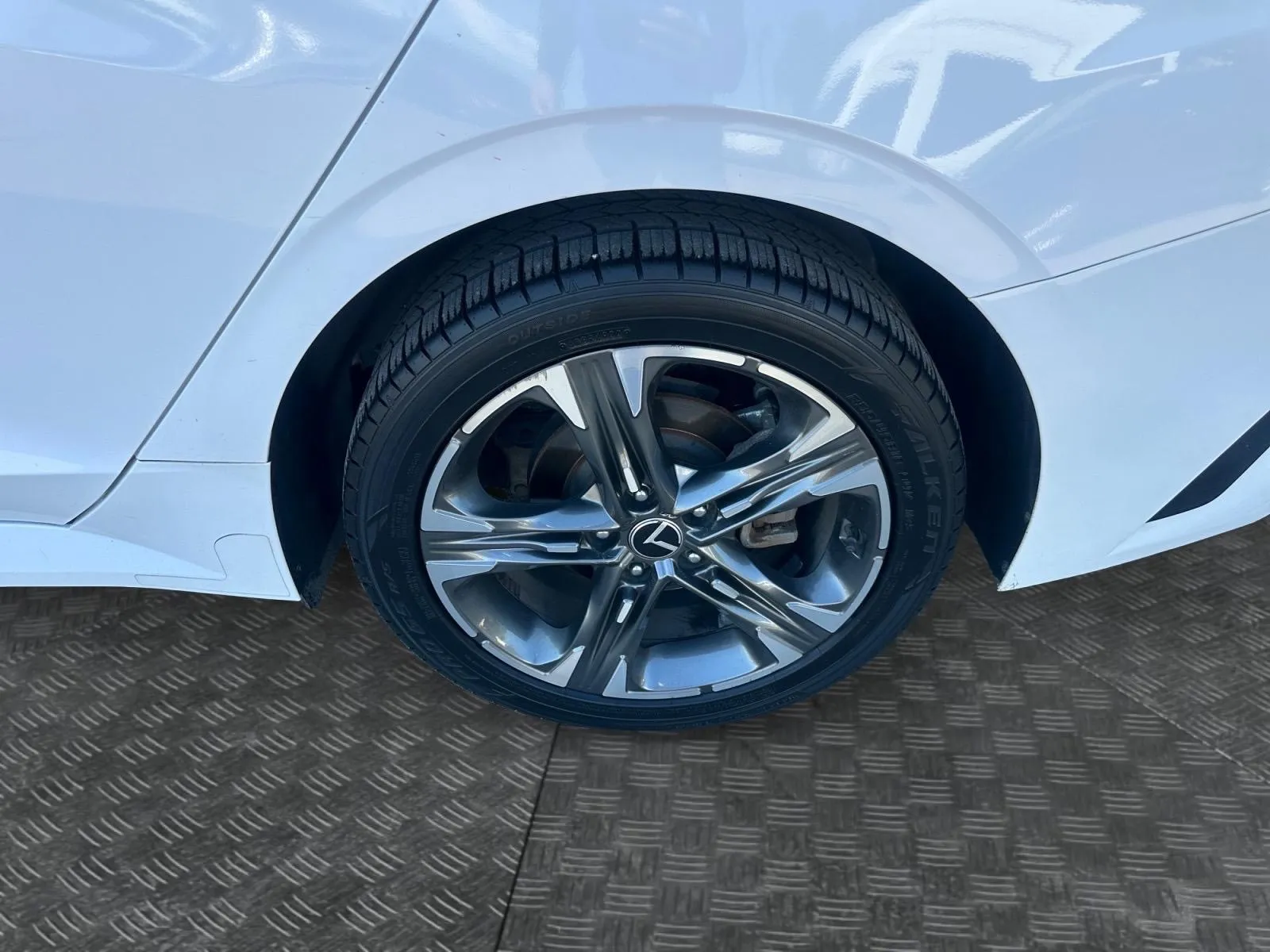 Kia K5 photo 15