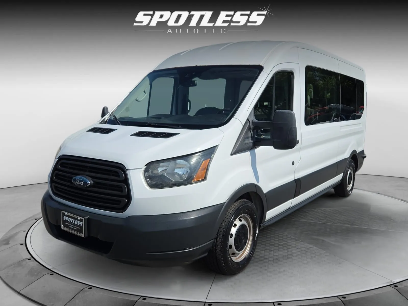 White 2018 Ford Transit for sale in San Antonio, TX