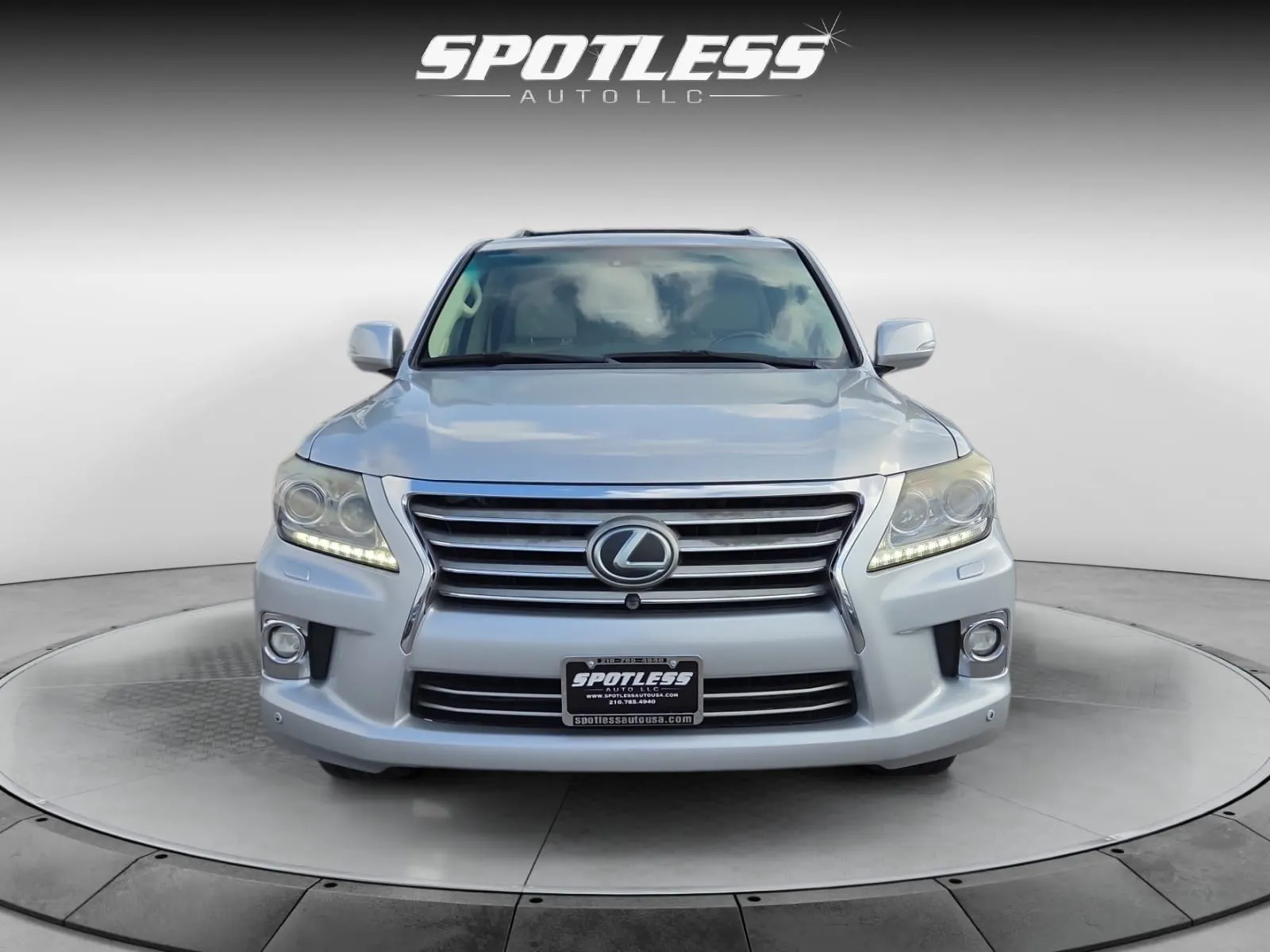 Lexus LX photo 5